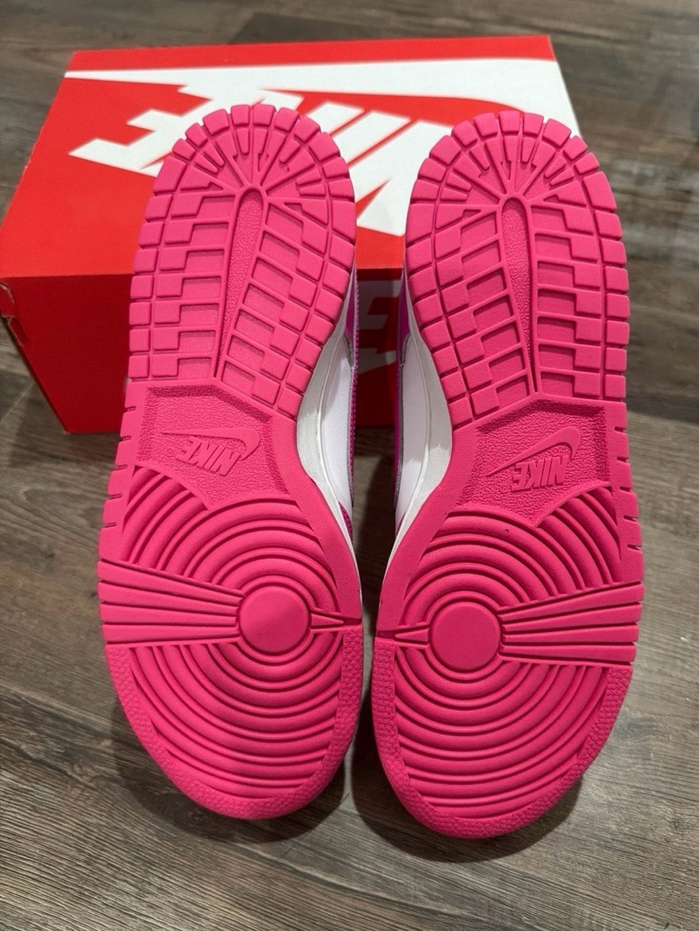 Nike White and Hot Pink Dunks - Picture 3 of 3